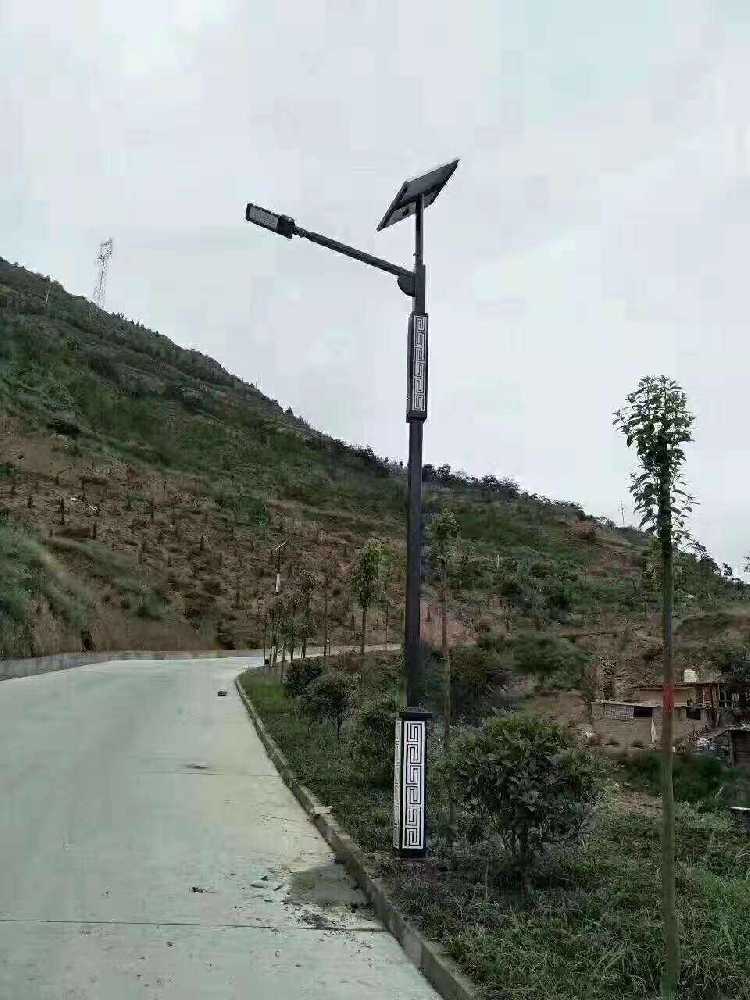伊金霍洛旗仿古太阳能路灯